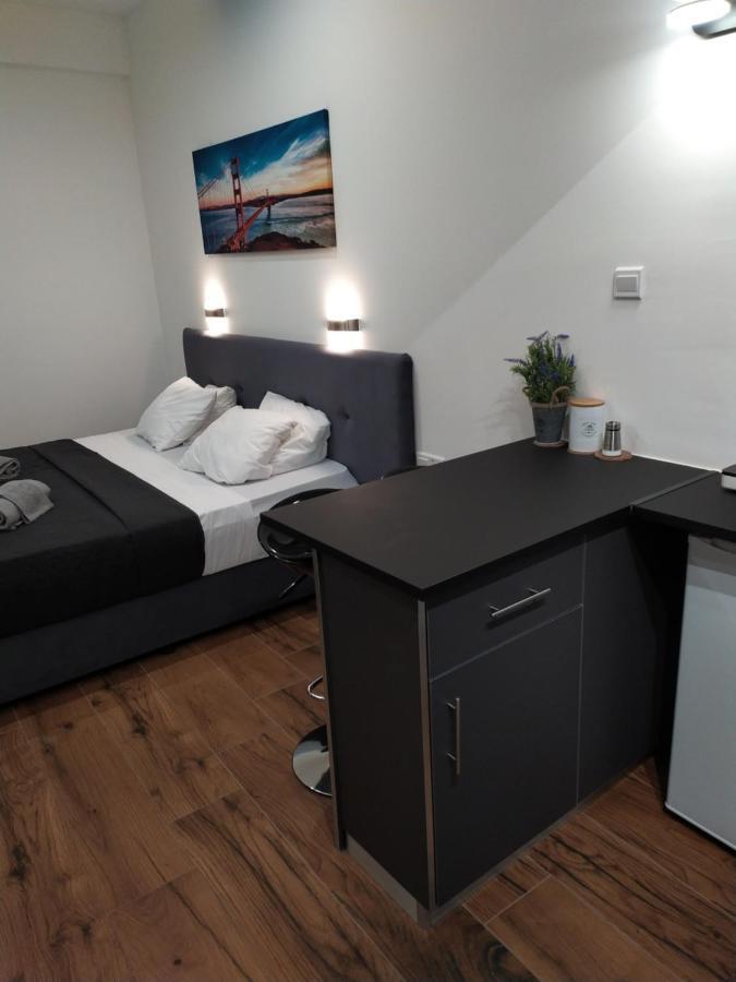 Takis Apartments Ayia Napa Ngoại thất bức ảnh